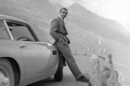 JAMES BOND POSTER SEAN CONNERY & ASTON MARTIN DB5