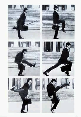 MONTY PYTHON - SILLY WALK - POSTER auf einer Romanshorn Wunschliste / Geschenkidee